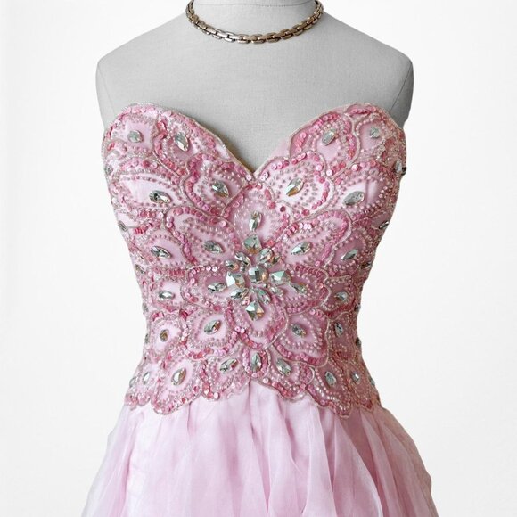 Vintage Pastel Pink Strapless Beaded Ruffle Fit Flared Formal Prom Dress Size M - Picture 5 of 8